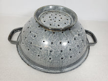 Load image into Gallery viewer, Vintage Gray Enamelware Colander – Strainer
