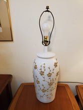Load image into Gallery viewer, Vintage Ceramic Table Lamp With Embossed Floral Motif
