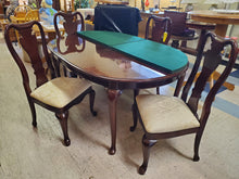 Load image into Gallery viewer, Vintage Cherry Dining Table Set With 4 Chairs - 2 Leaves and Protective Pad By Thomasville
