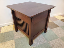 Load image into Gallery viewer, American Signature End Table With Drawer and Pull Out Drawer Shelf
