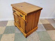 Load image into Gallery viewer, Vintage Pine End Table
