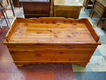 Load image into Gallery viewer, Solid Cedar Chest - Blanket Chest Bench With Removable Cushion - Key and Castor Wheels
