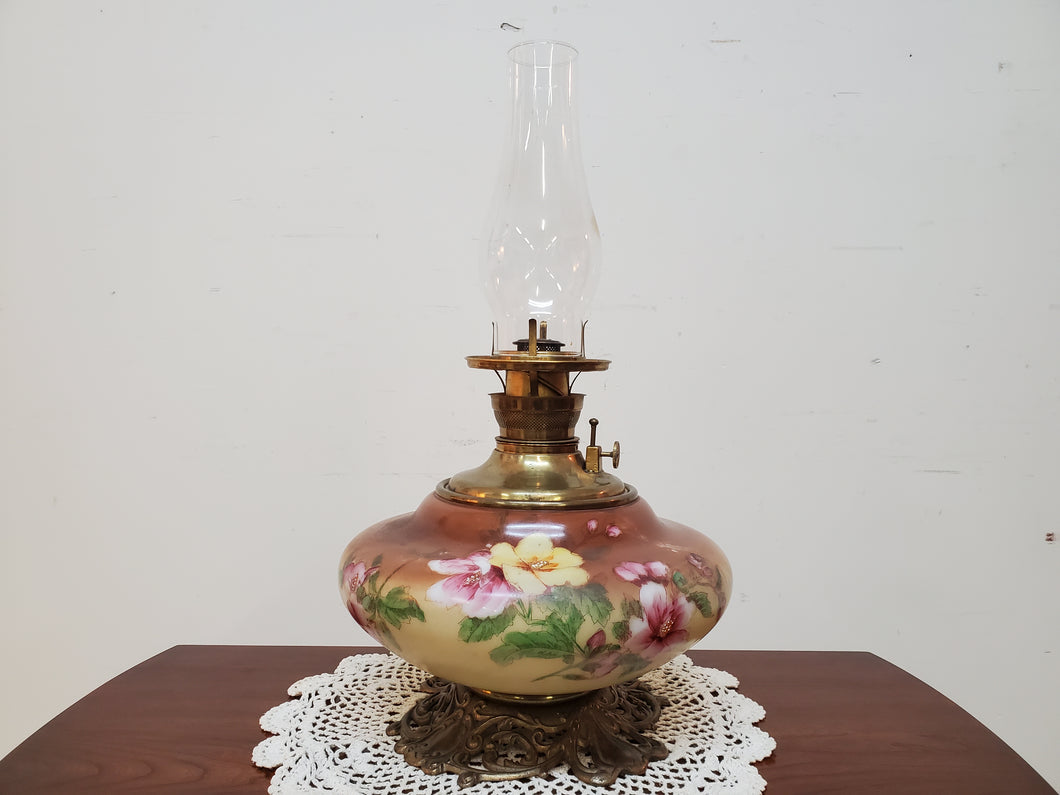 Antique Royal Hand Painted Center Draft Font Oil Lamp