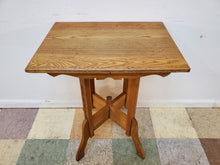 Load image into Gallery viewer, Antique Oak Parlor Table - Victorian Lamp Table
