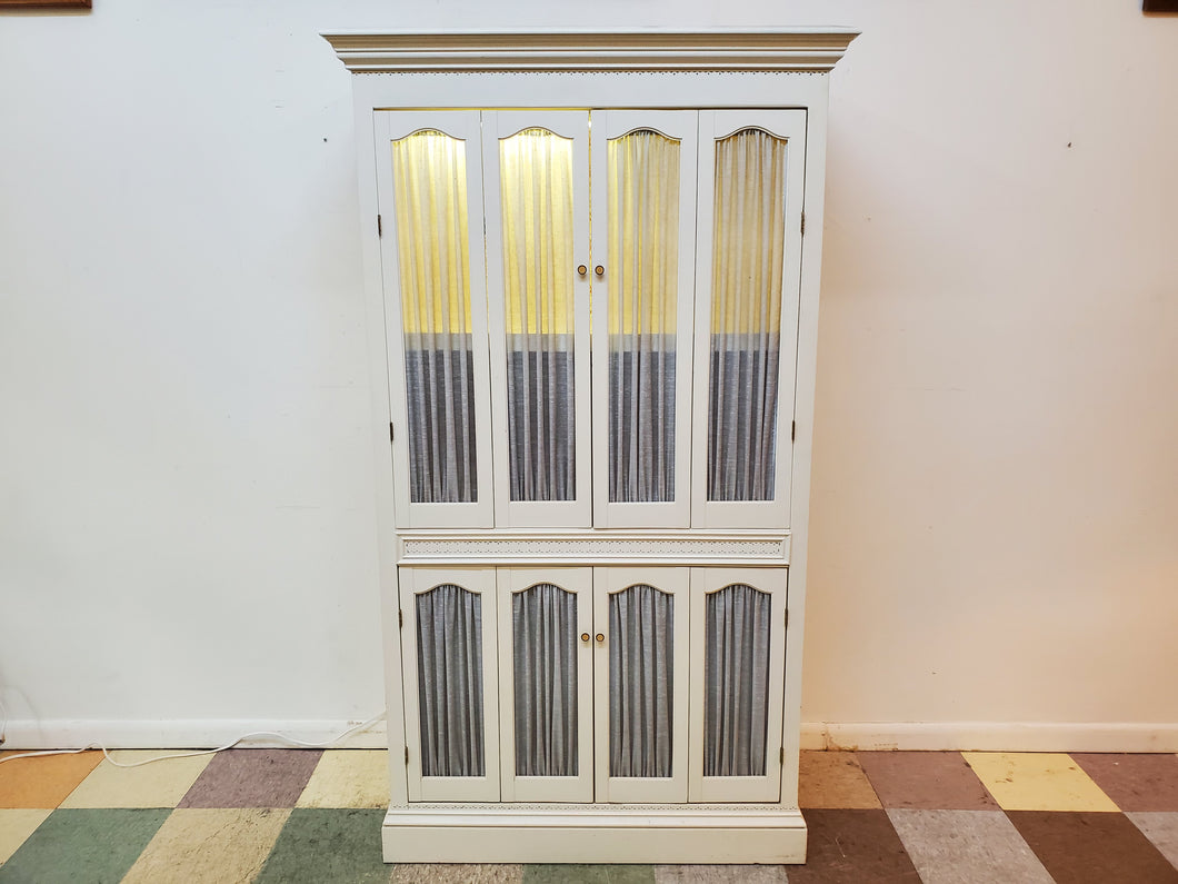 Vintage White Country Style Storage Cabinet - Closet