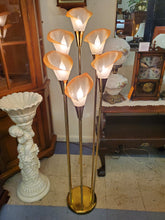 Load image into Gallery viewer, Vintage Calla Lily Floor Lamp
